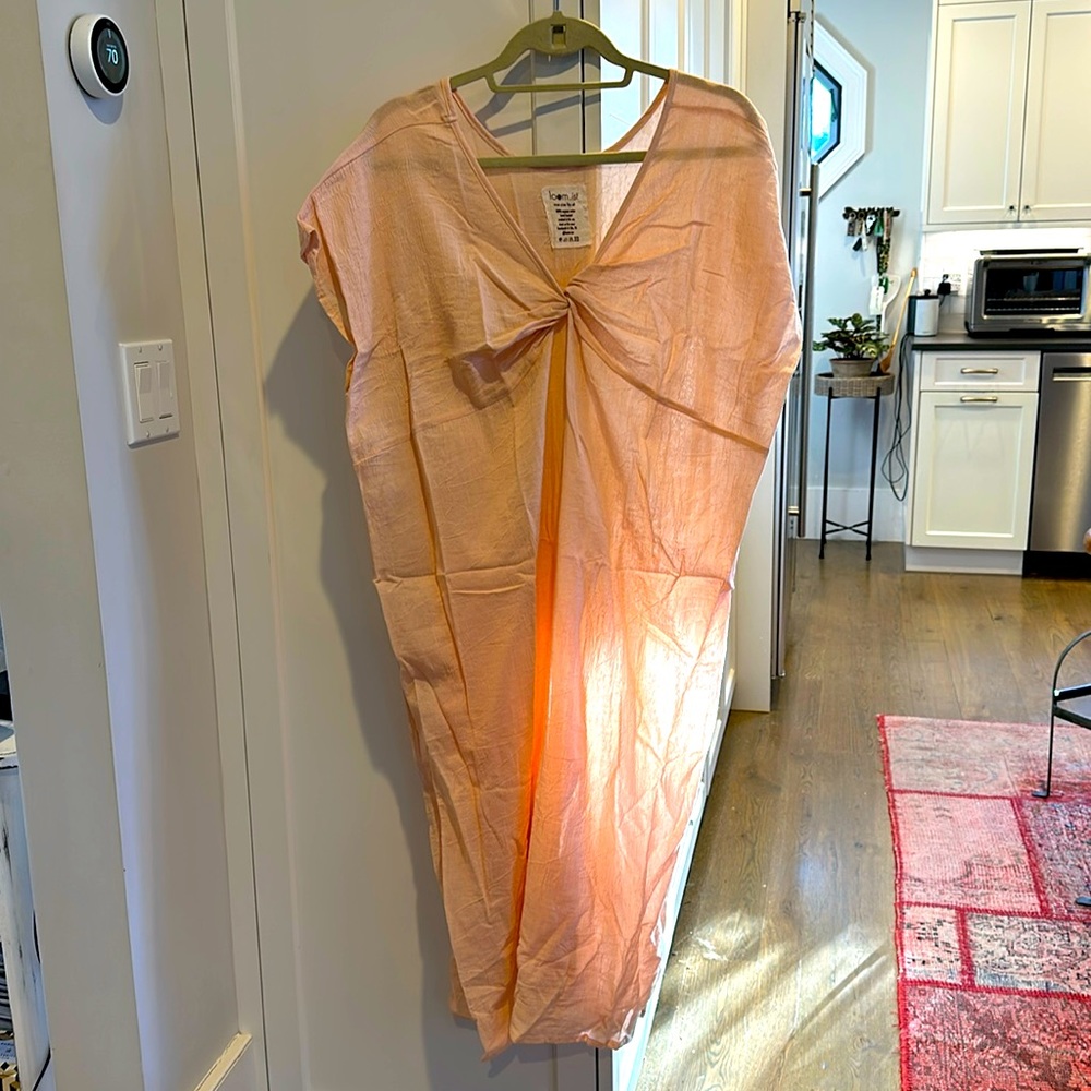 Loom.ist “one size fits all”light pink maxi dress/coverup never worn